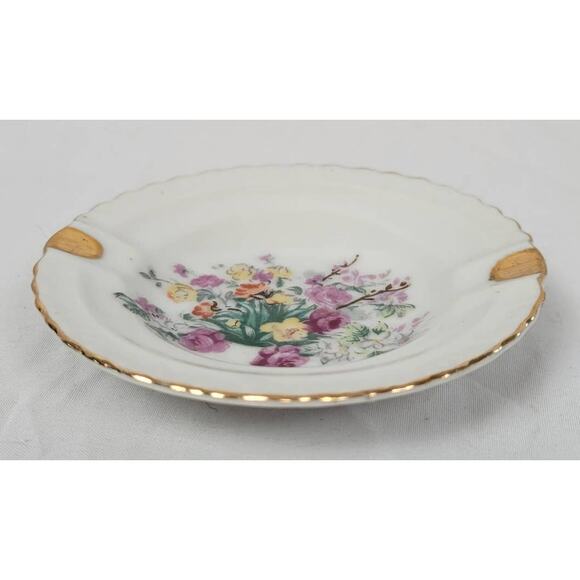 Ceramic Cigarette Ashtray with Flowers - Picture 2 of 3